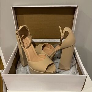 Bar III Women's Beige Platform Heels